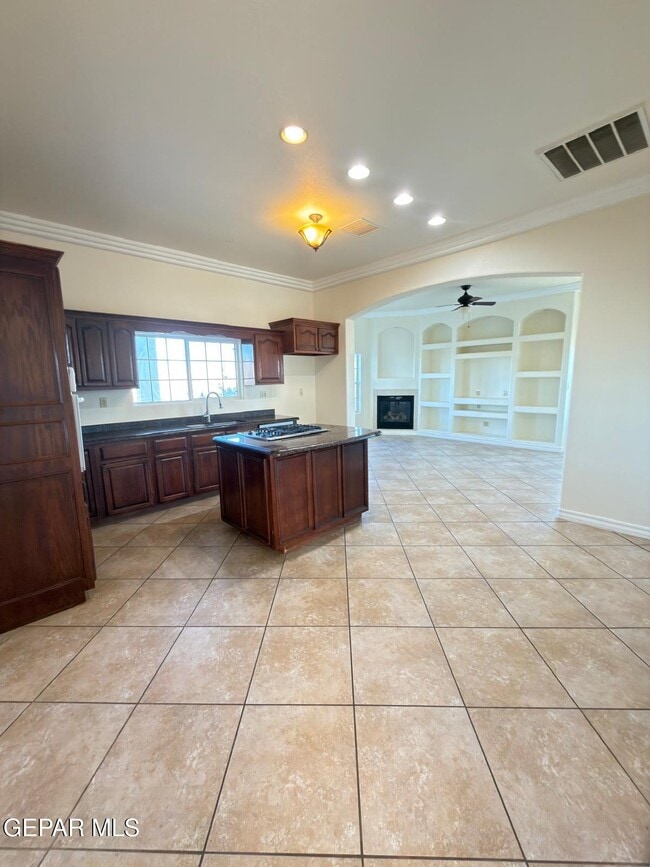 Building Photo - 5466 Buffalo Creek Dr