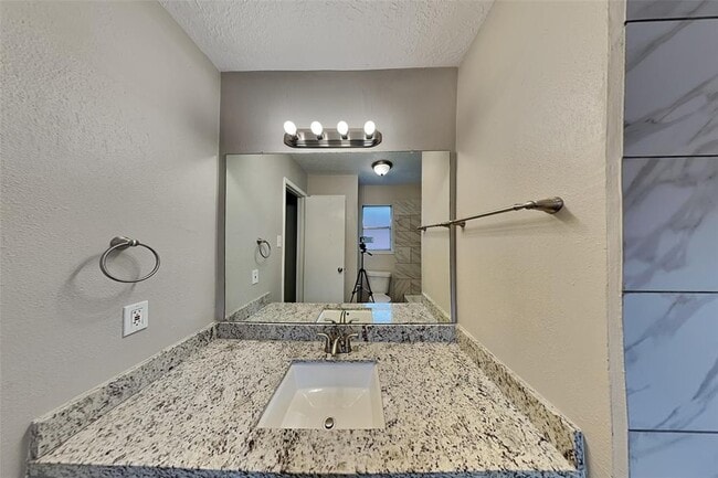 Building Photo - 9434 Chartermoss Cir