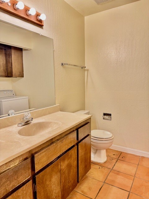 Building Photo - 361 Pantano Cir
