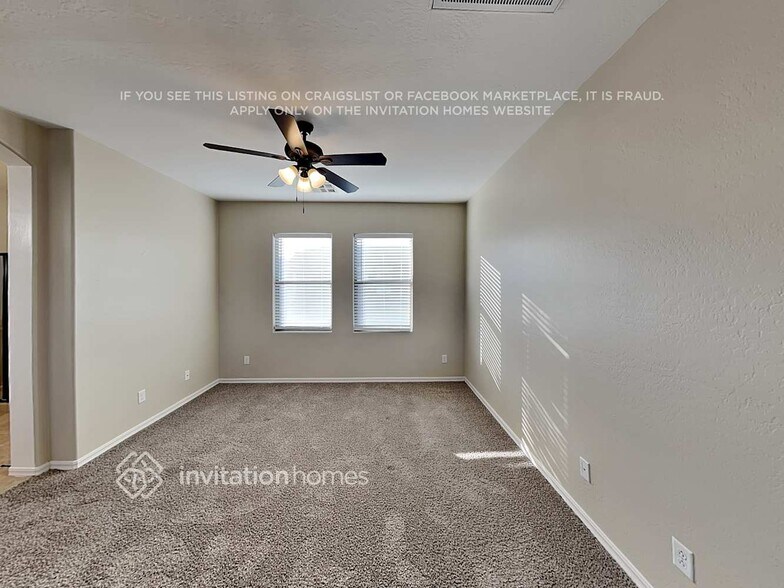 Building Photo - 14541 W Maui Ln