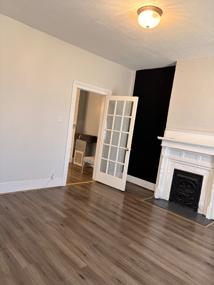 Building Photo - 921 Rome St