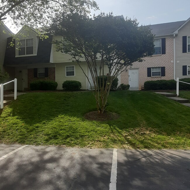 Building Photo - Galleria Pointe Apartments and Townhomes