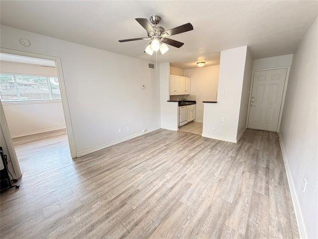 Building Photo - 4115 Douglas Ave