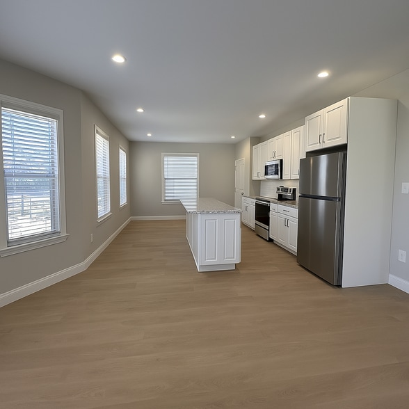 Building Photo - 33 South Ave