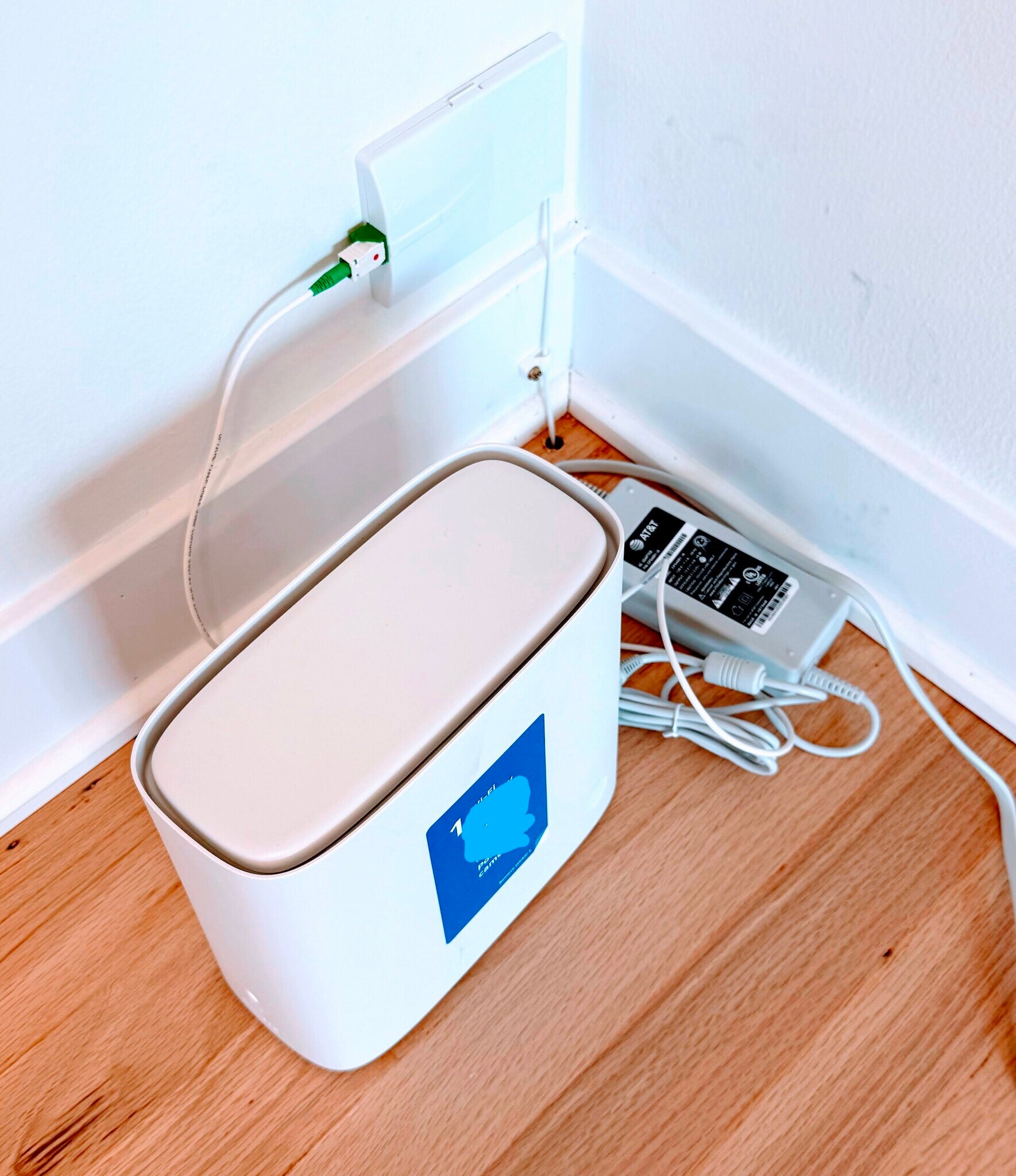 1K Fiber Internet Included - 470 E Vallette St