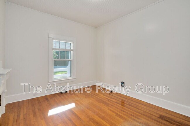 Building Photo - 362 Chalybeate Rd