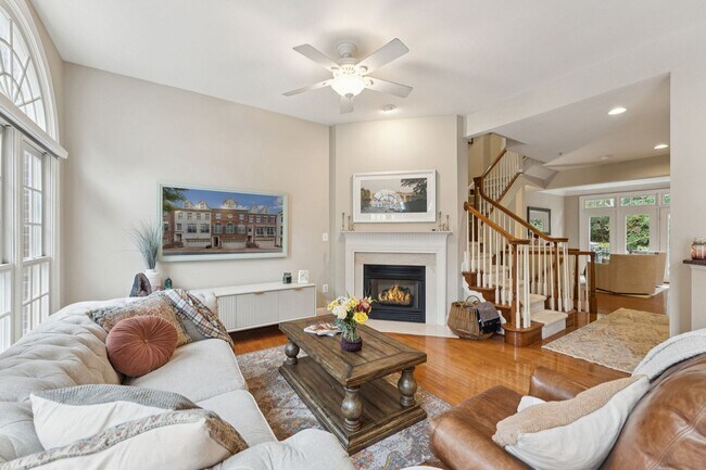 Building Photo - Discover this stunning four-level townhous...