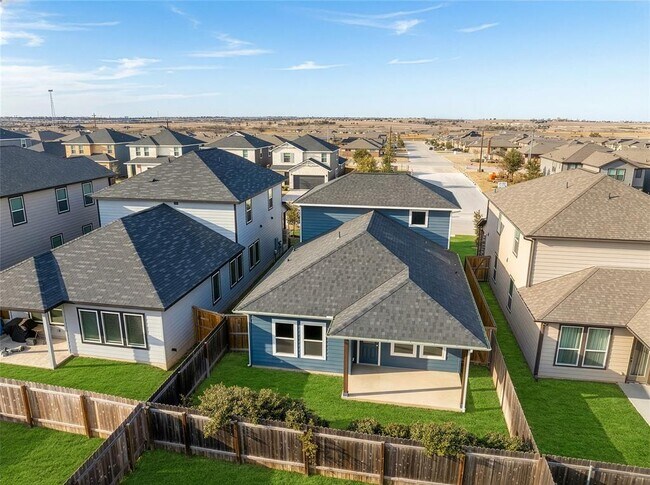 Building Photo - 316 LT Rusty Dr