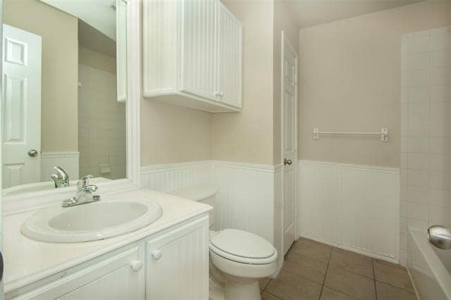 Building Photo - 4512 Blue Jay Ln