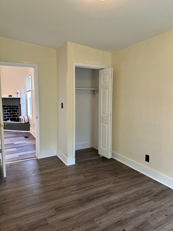 Building Photo - 127 Poplar Ave