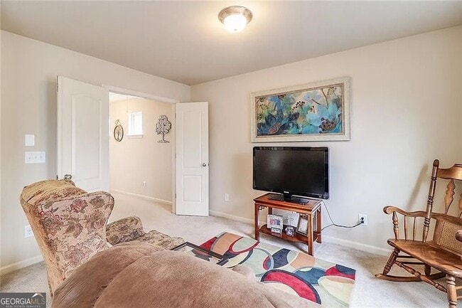 Building Photo - 2344 Attewood Dr