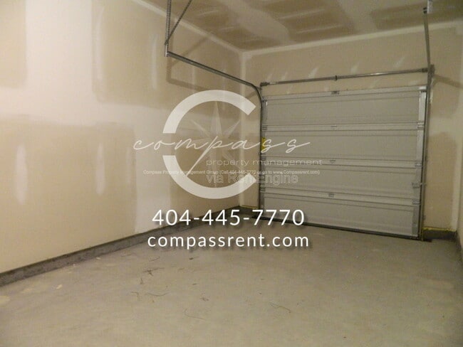 Building Photo - 404 Union Station St