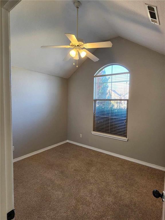 Building Photo - 3003 SW Briar Creek Ave