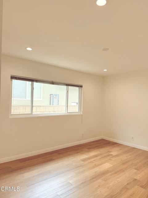 Building Photo - 23952 Oxnard St