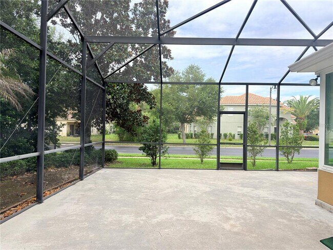 Building Photo - 6935 Brescia Way
