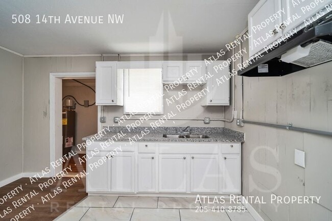 Building Photo - 508 14th Ave NW