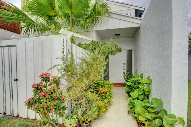 Building Photo - 1348 The 12th