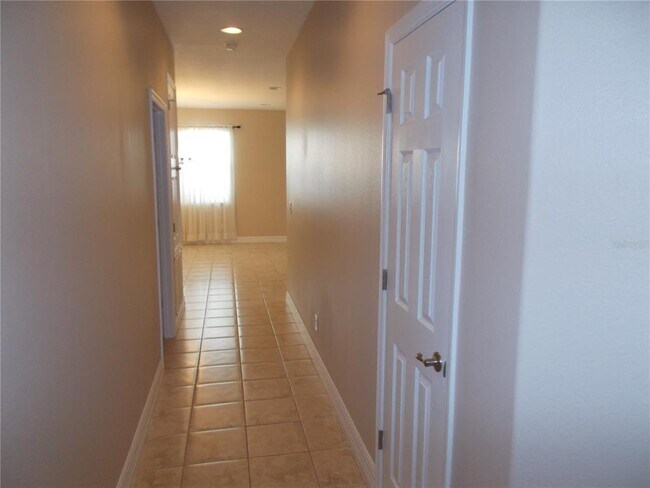 Building Photo - 2348 Wild Tamarind Blvd