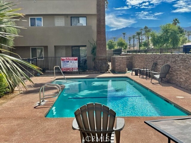 Building Photo - 44220 San Pablo Ave