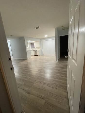 Building Photo - 15239 Chamberlain Blvd