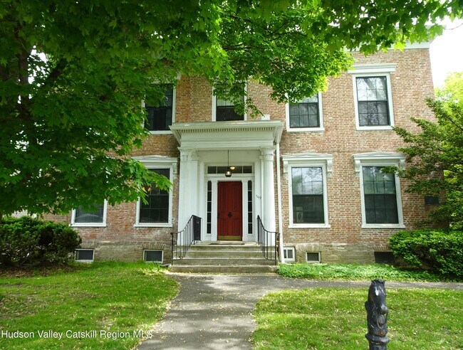Building Photo - 549 NY-23B