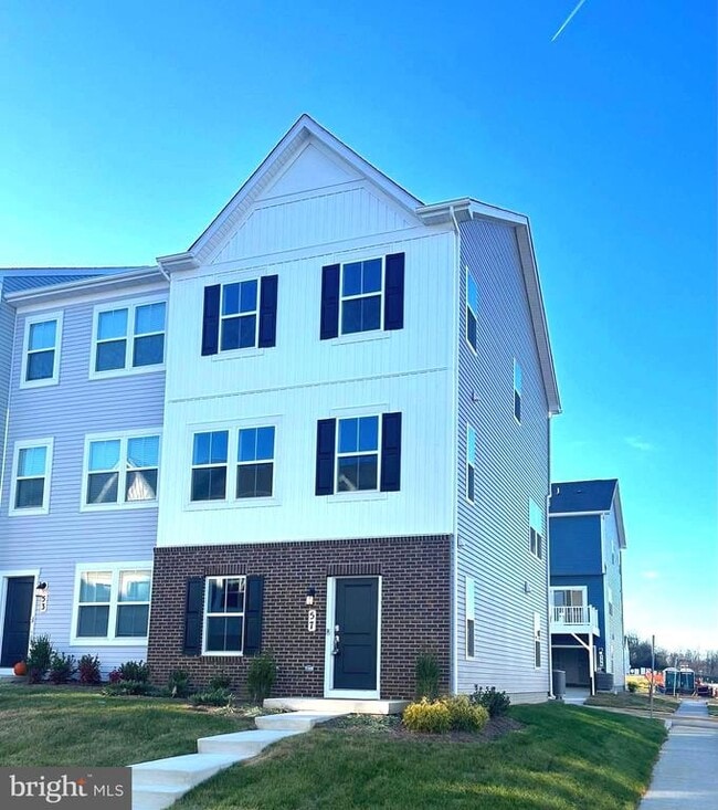 Building Photo - 57 Brookfield Mews