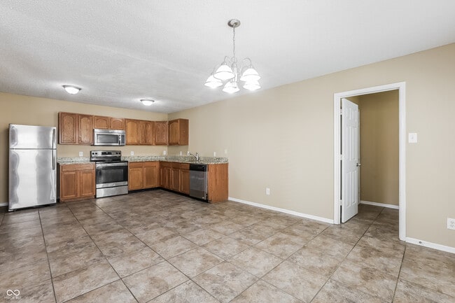 Building Photo - 12261 Maize Dr