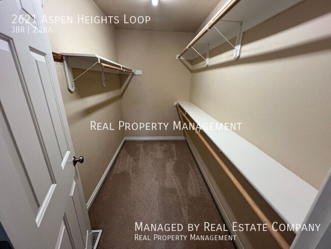Building Photo - 2621 Aspen Heights Loop