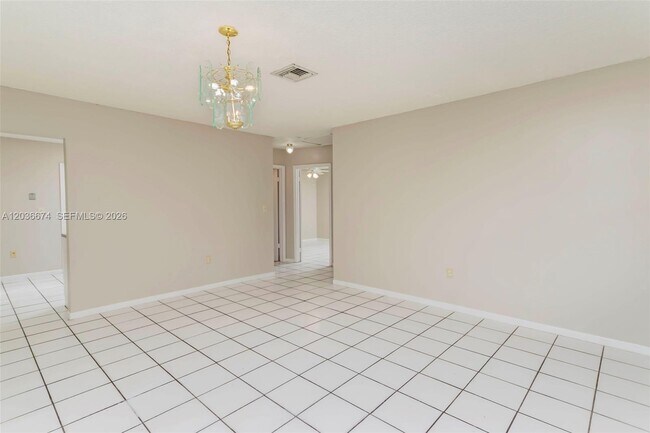 Building Photo - 6331 Pierce St