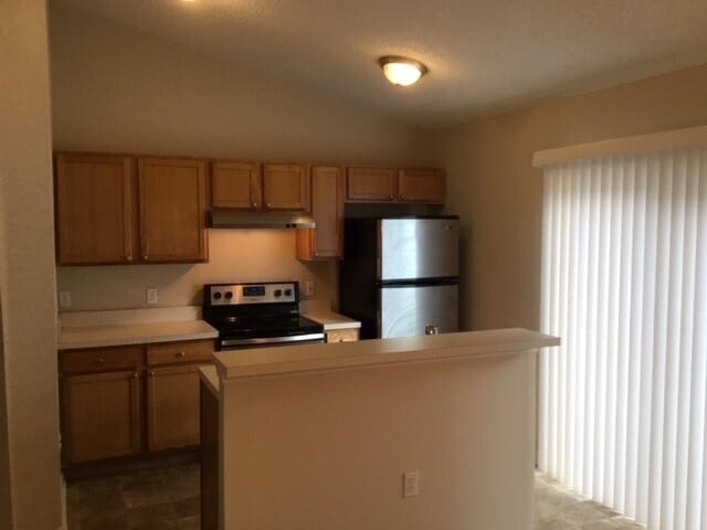Building Photo - 6637 Gentle Oaks Dr E