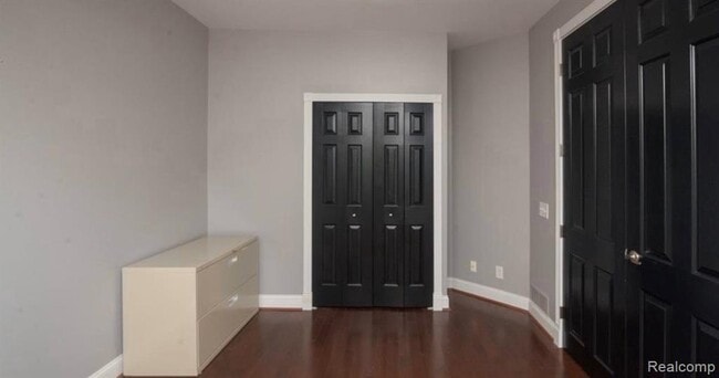 Building Photo - 41475 Copper Creek Dr