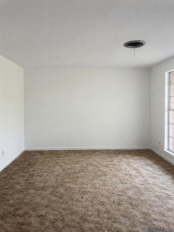 Building Photo - 11735 Archery Dr