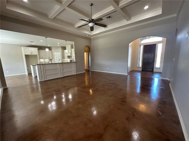 Building Photo - 106 Chiman Cir