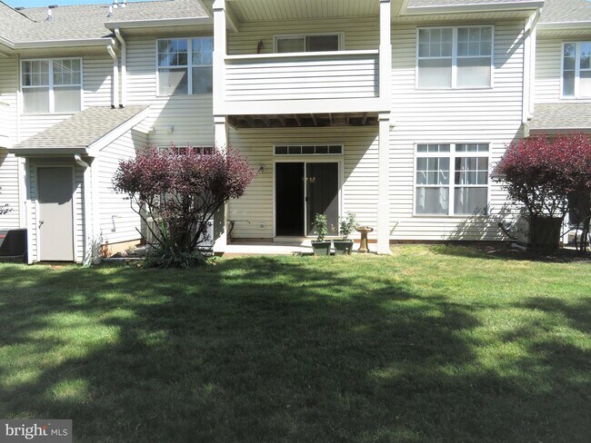 Building Photo - 113 Dresher Woods Dr