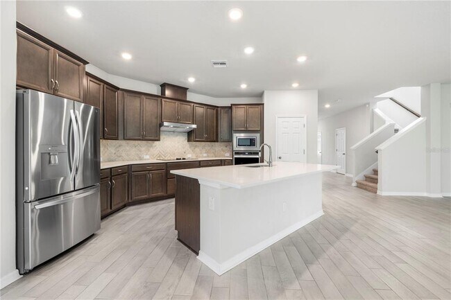 Building Photo - 28575 Cozy Creek Dr