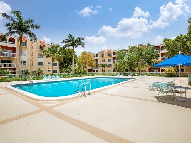 Building Photo - 7701 Camino Real
