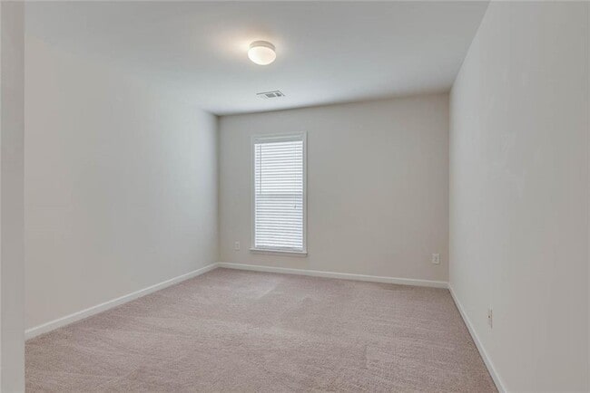 Building Photo - 2262 Young America Dr NE
