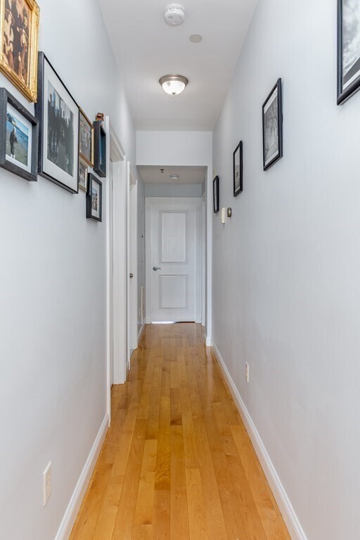 Building Photo - 168 Humphrey St