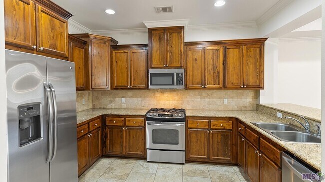 Building Photo - 7945 Seville Ct