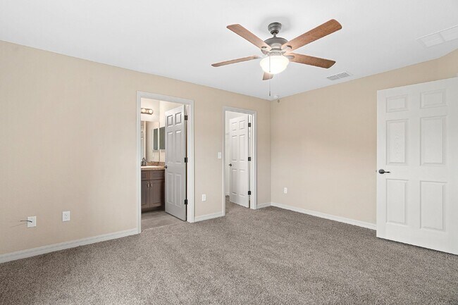 Building Photo - Beautiful Brand new 3 Bd/2 bath Home in Ma...