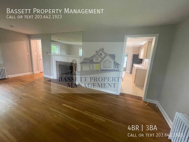 Building Photo - 135 Evergreen Ave