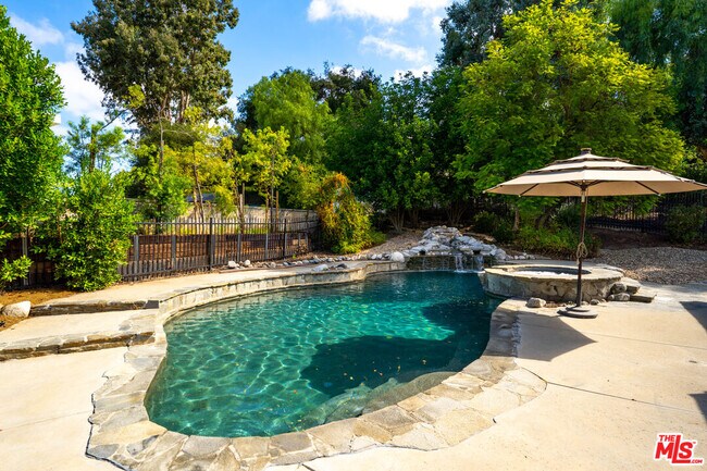 Building Photo - 24228 Dry Canyon Cold Creek Rd