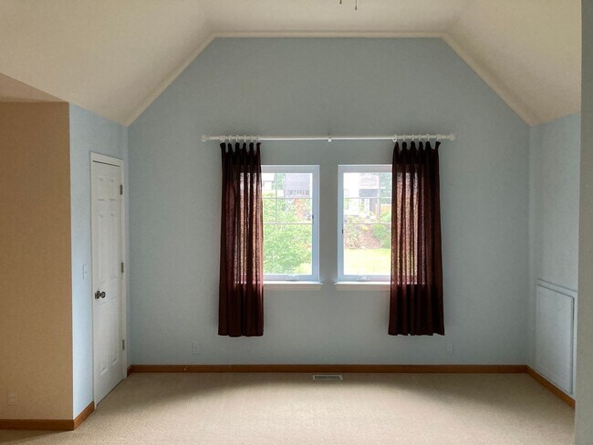 Building Photo - Fort Ward Home