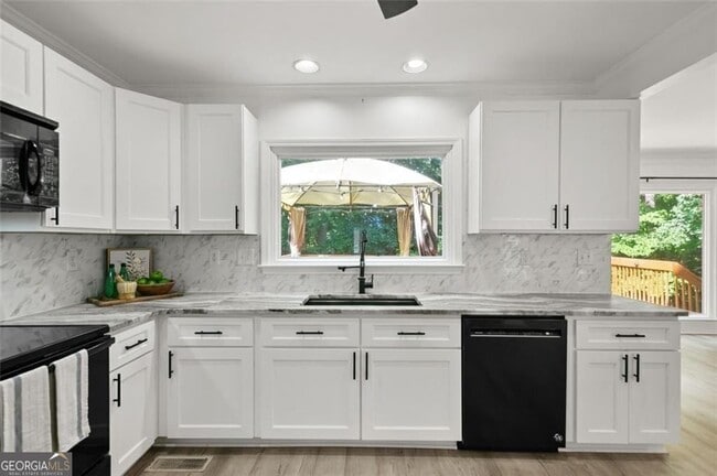 Building Photo - 2316 Fripp Overlook NW