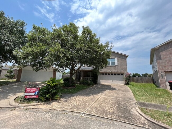 Building Photo - 15202 Lynford Crest Dr