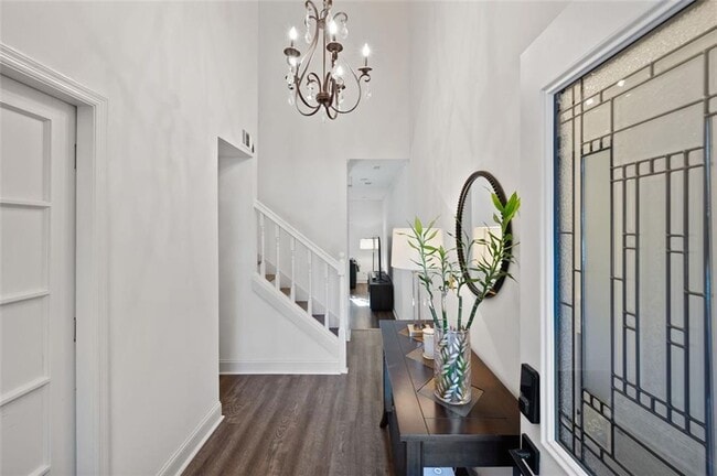 Building Photo - 5120 Chemin De Vie NE