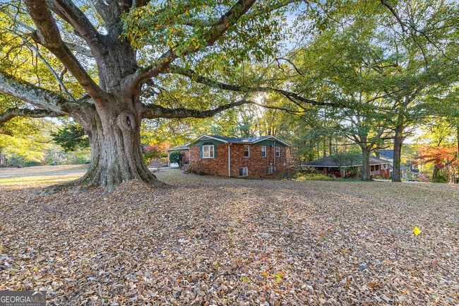 Building Photo - 920 Vfw Dr