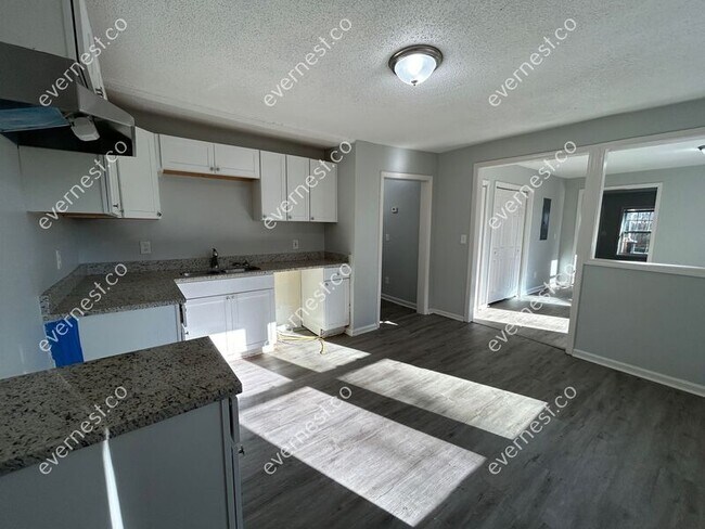 Building Photo - 1214 Bolton Rd NW