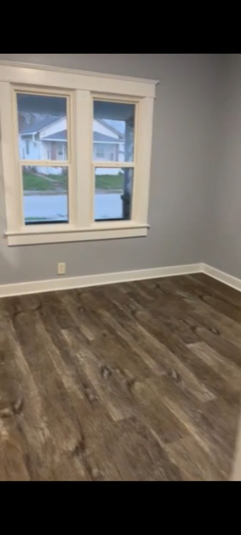 Building Photo - Great 3BR/1Ba house with unfinished basement- New Pics coming soon