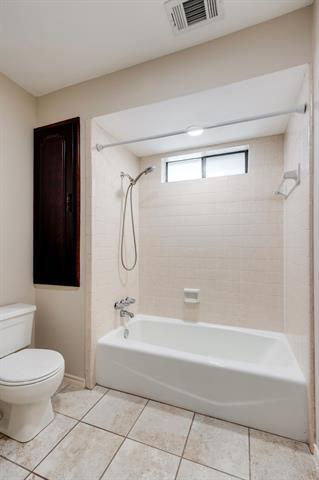 Building Photo - 3916 San Mateo Dr